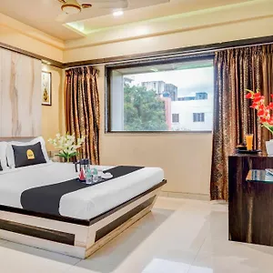 **** Hotel The Caves A Family Near Igi Airport India